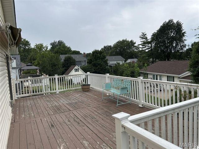1515 Shadow Lane, St Charles, MO 63303