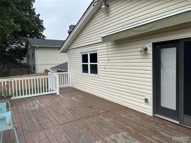 1515 Shadow Lane, St Charles, MO 63303