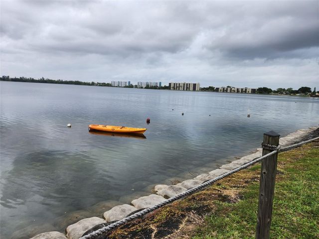 112 Lake Emerald Drive 208, Oakland Park, FL 33309