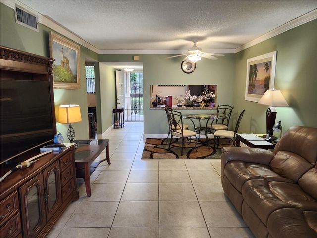 112 Lake Emerald Drive 208, Oakland Park, FL 33309