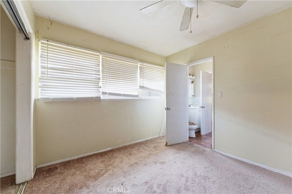 Image 15 of property listing at 13709 Daphne Avenue, Gardena, CA 90249