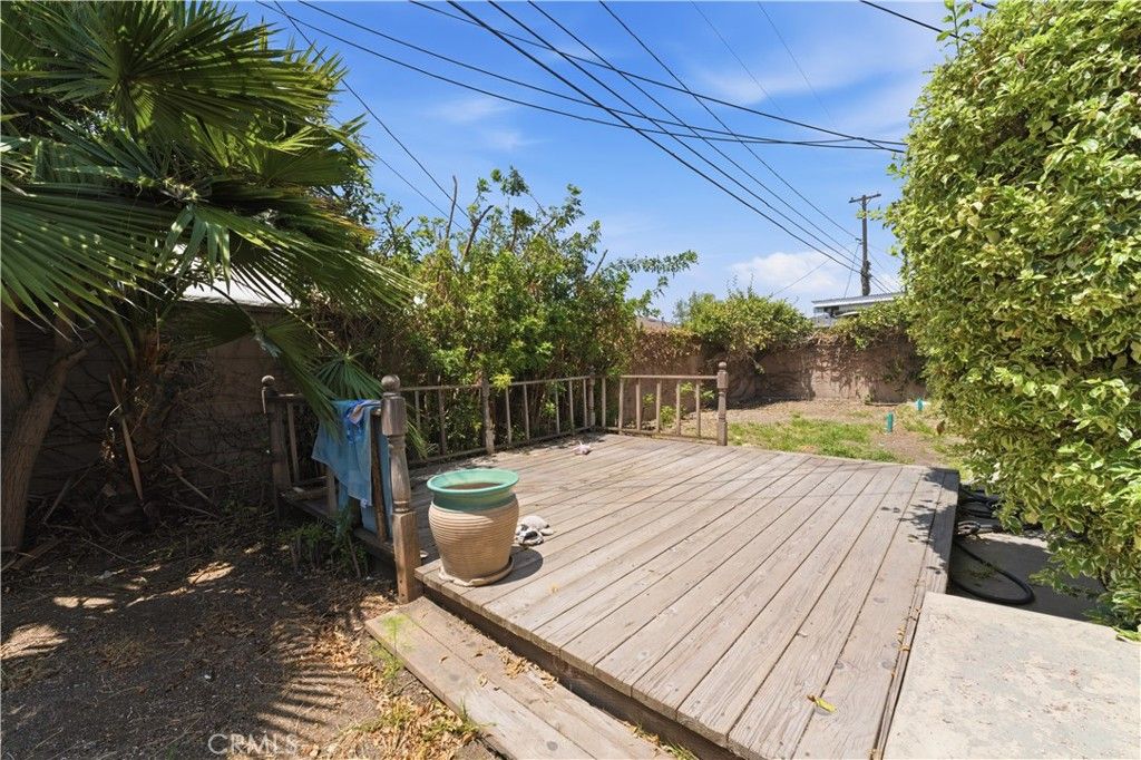 Image 22 of property listing at 13709 Daphne Avenue, Gardena, CA 90249
