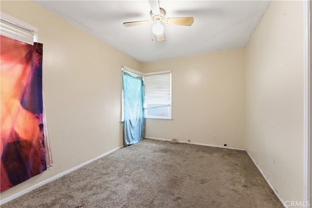 Image 9 of property listing at 13709 Daphne Avenue, Gardena, CA 90249