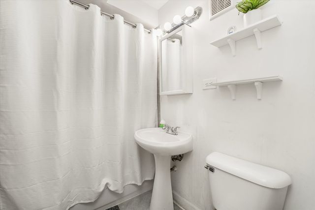 8119 S Paulina Street, Chicago, IL 60620