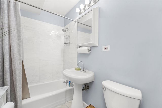 8119 S Paulina Street, Chicago, IL 60620