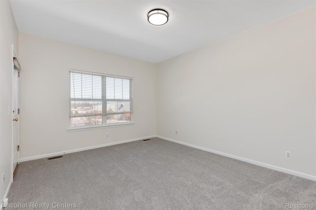 41582 Hamlet Lane 68, Novi, MI 48375