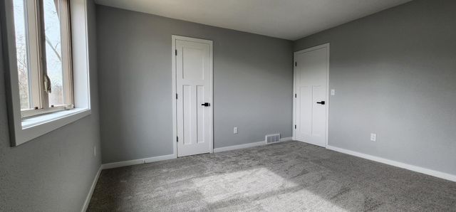 9961 Abert Avenue NE, Monticello, MN 55362