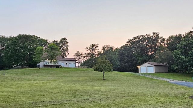 9961 Abert Avenue NE, Monticello, MN 55362