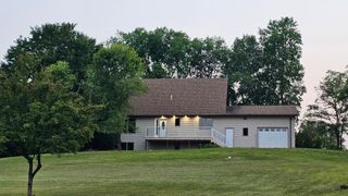 9961 Abert Avenue NE, Monticello, MN 55362