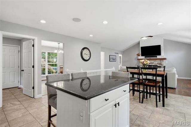 1124 Forest Spring Drive, St Charles, MO 63303