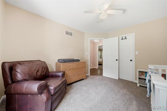 1124 Forest Spring Drive, St Charles, MO 63303