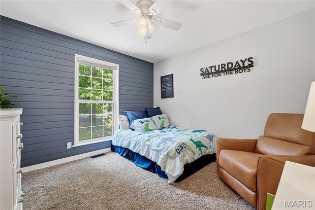1124 Forest Spring Drive, St Charles, MO 63303