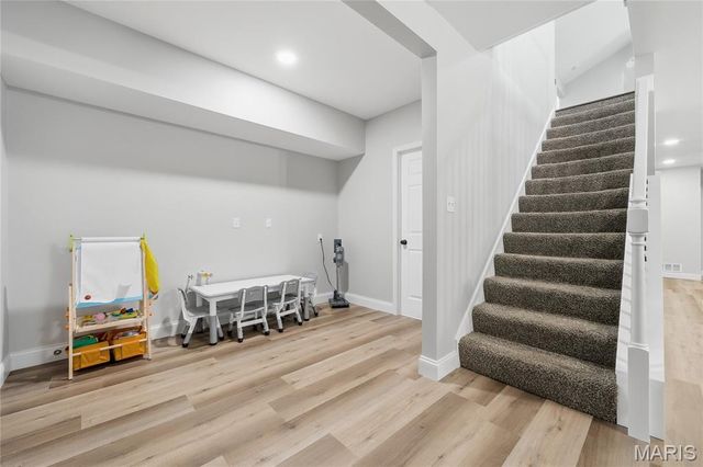 1124 Forest Spring Drive, St Charles, MO 63303