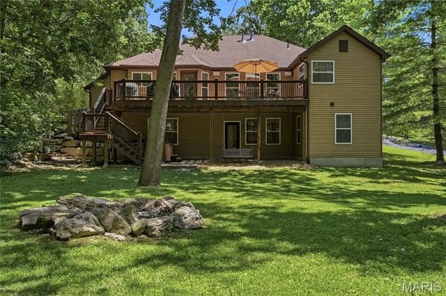 1124 Forest Spring Drive, St Charles, MO 63303
