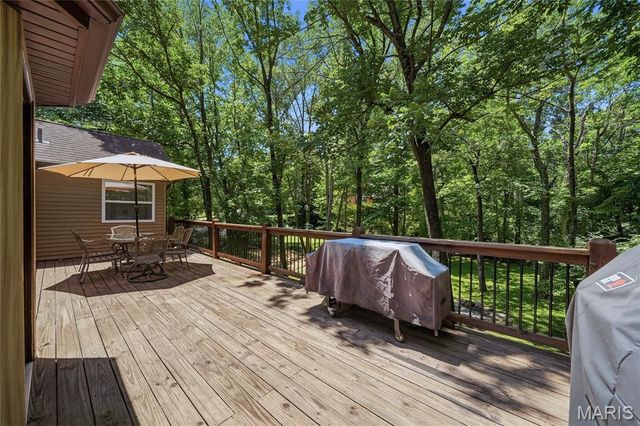 1124 Forest Spring Drive, St Charles, MO 63303