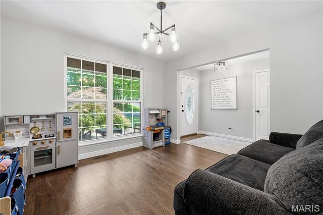 1124 Forest Spring Drive, St Charles, MO 63303