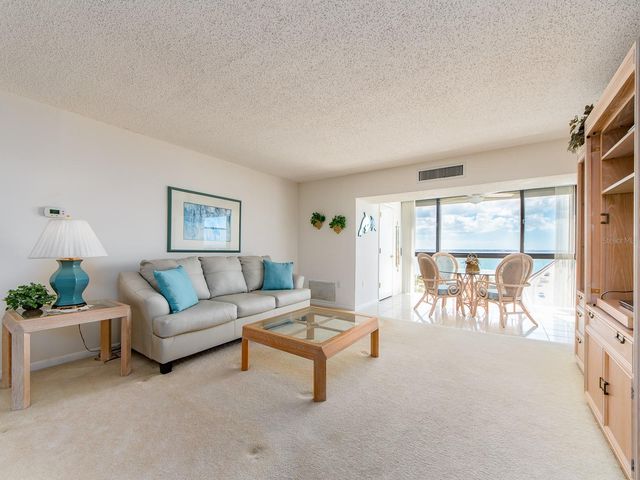 800 S GULFVIEW BOULEVARD 907, Clearwater Beach, FL 33767