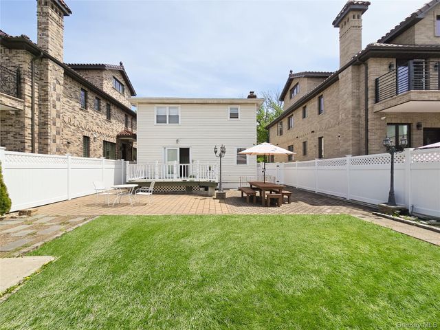 15-38 150th Street, Whitestone, NY 11357