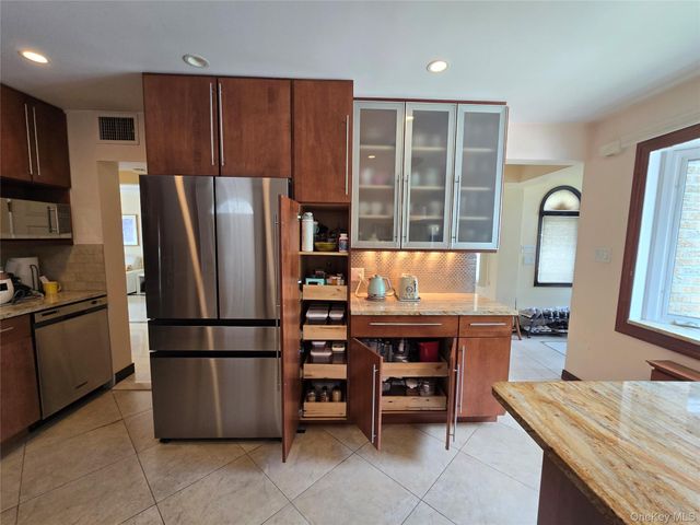 15-38 150th Street, Whitestone, NY 11357