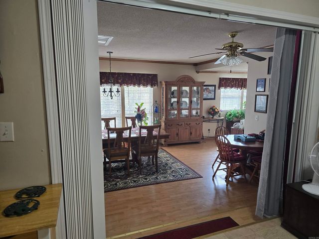 125 Starlight Lane, Romance, AR 72136