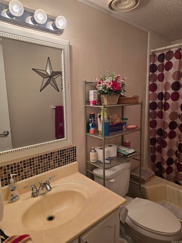 125 Starlight Lane, Romance, AR 72136