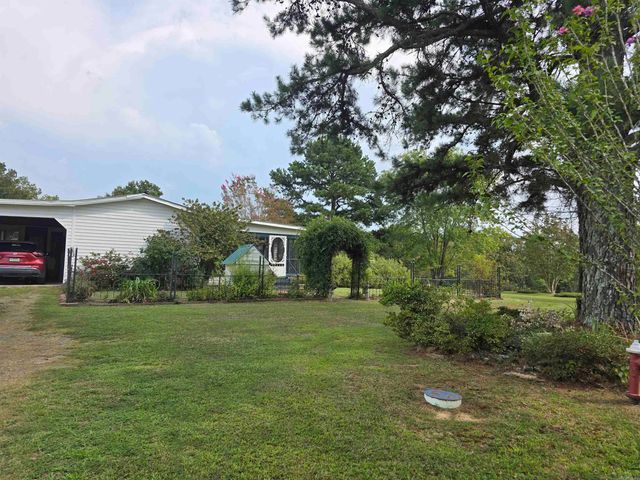 125 Starlight Lane, Romance, AR 72136