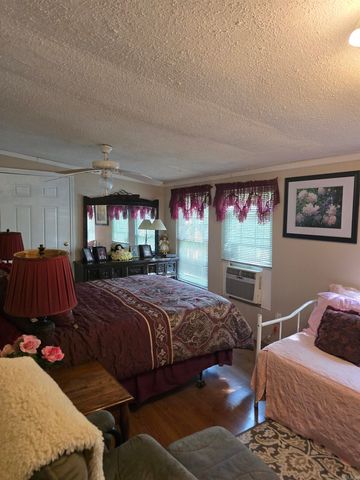 125 Starlight Lane, Romance, AR 72136