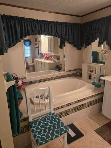 125 Starlight Lane, Romance, AR 72136