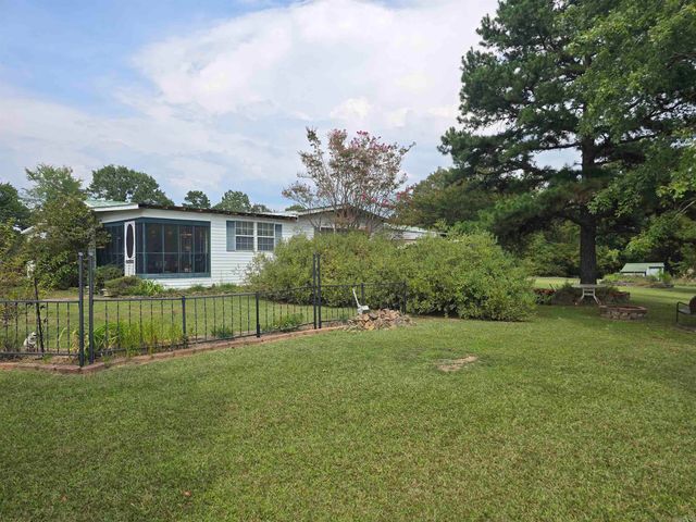 125 Starlight Lane, Romance, AR 72136