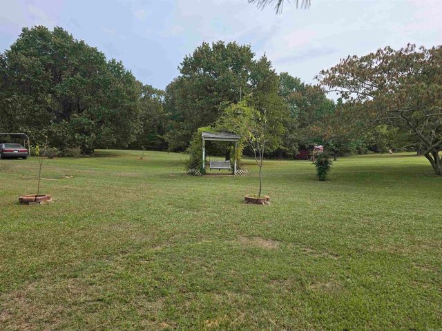 125 Starlight Lane, Romance, AR 72136