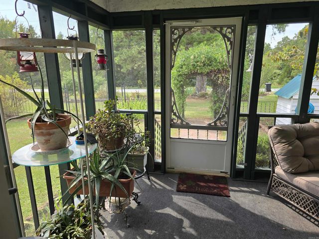 125 Starlight Lane, Romance, AR 72136