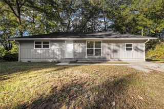 6505 Granada Drive, Forest Park, GA 30297