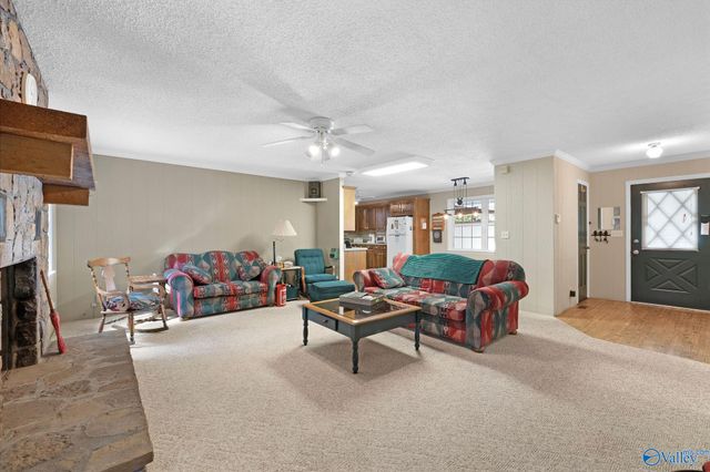 220 Benefield Drive, Attalla, AL 35954