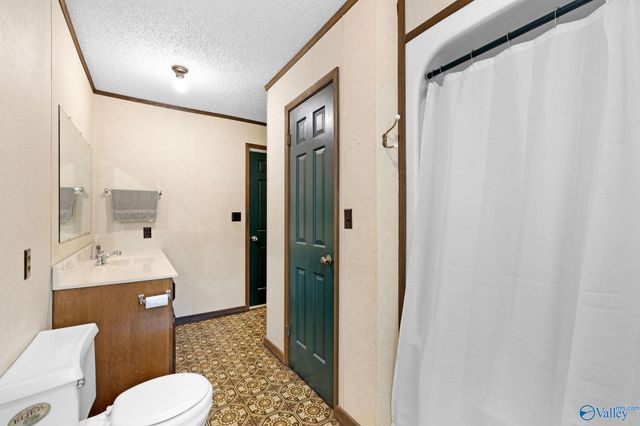 220 Benefield Drive, Attalla, AL 35954