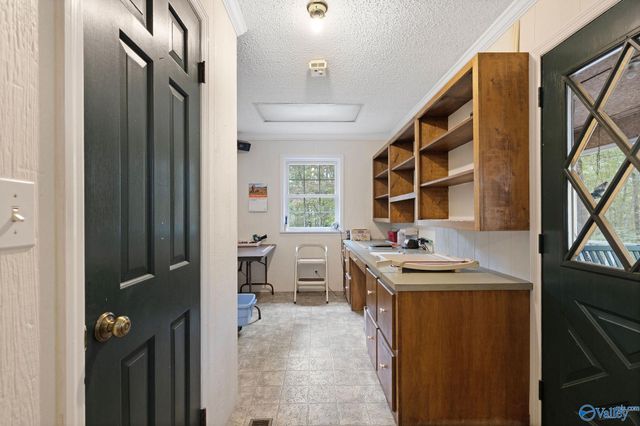 220 Benefield Drive, Attalla, AL 35954