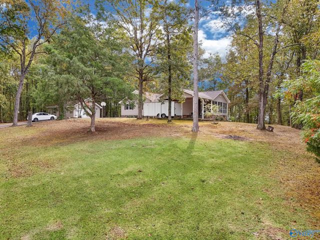 220 Benefield Drive, Attalla, AL 35954