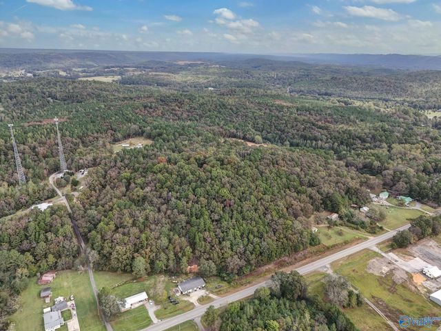 220 Benefield Drive, Attalla, AL 35954