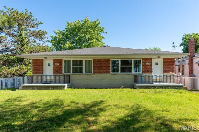 6633 Weber Road, Affton, MO 63123