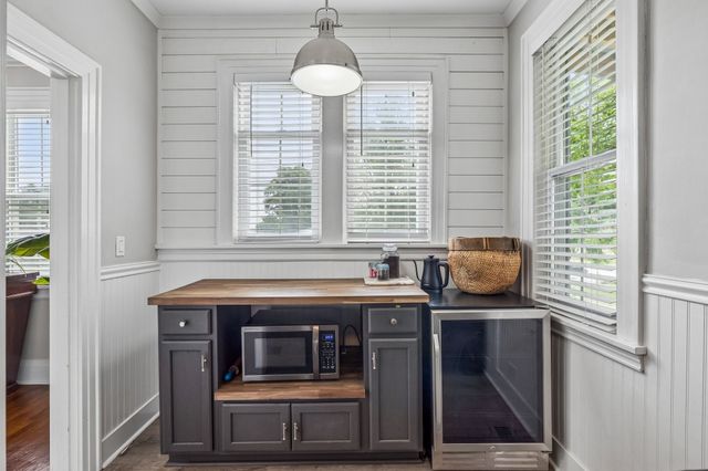 214 River St, Hartsville, TN 37074