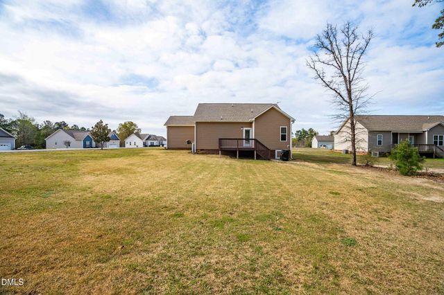 8 Scooter Circle, Four Oaks, NC 27524