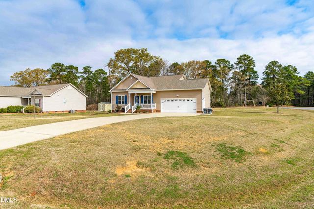 8 Scooter Circle, Four Oaks, NC 27524