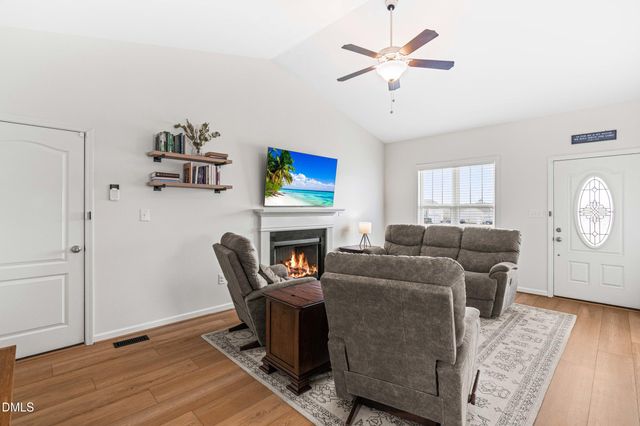 8 Scooter Circle, Four Oaks, NC 27524