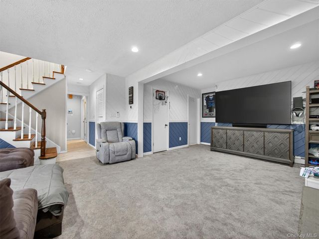 3 Durant Road, New City, NY 10956