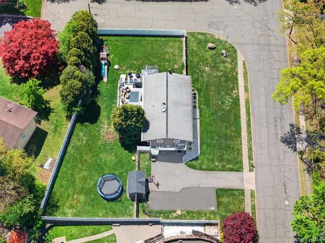 3 Durant Road, New City, NY 10956