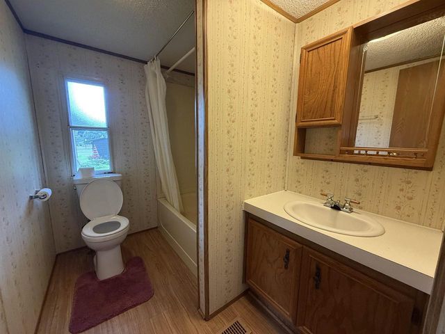 92 Woodland Drive, Wisconsin Dells, WI 53965