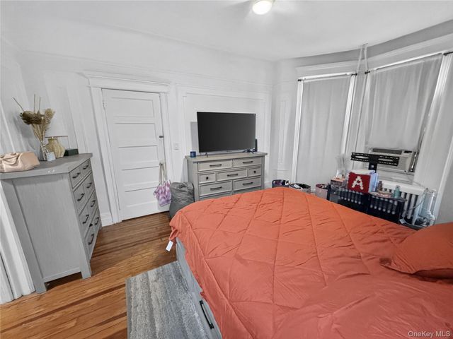 75-37 61ST Street, Ridgewood, NY 11385