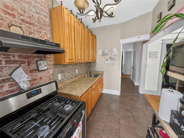 75-37 61ST Street, Ridgewood, NY 11385