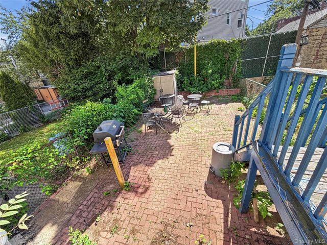 75-37 61ST Street, Ridgewood, NY 11385