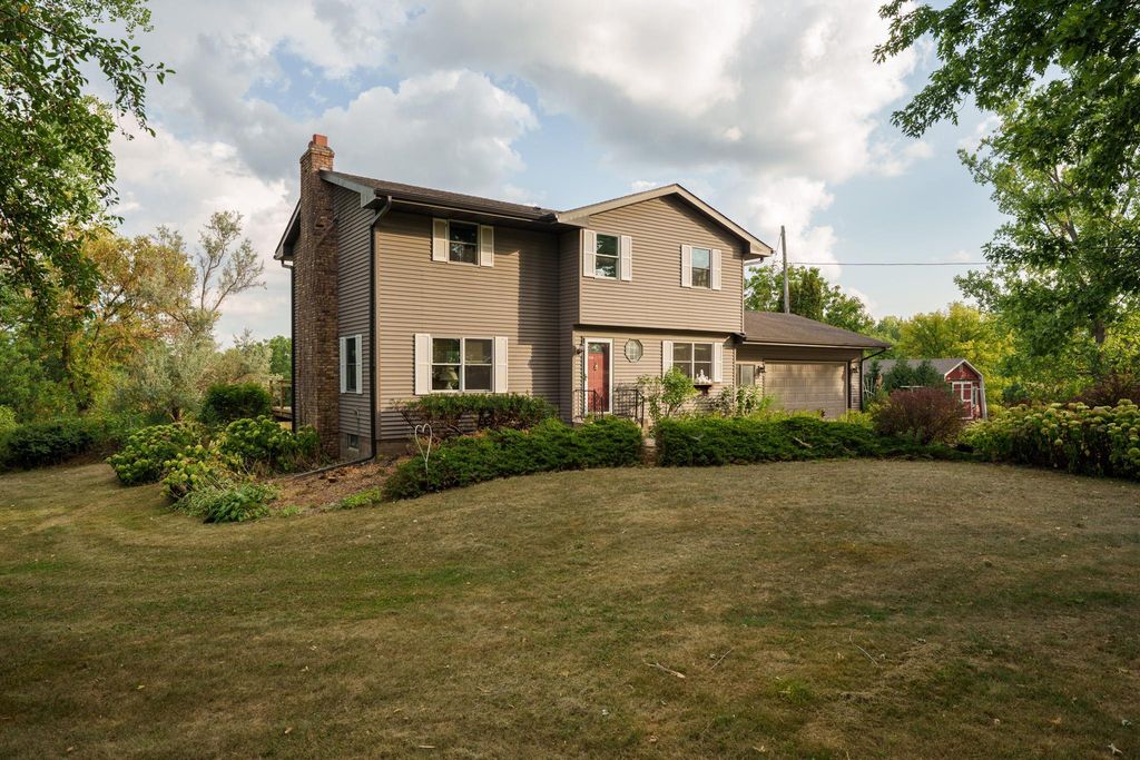 21660 Northfield Boulevard, Hampton, MN 55031 — exterior