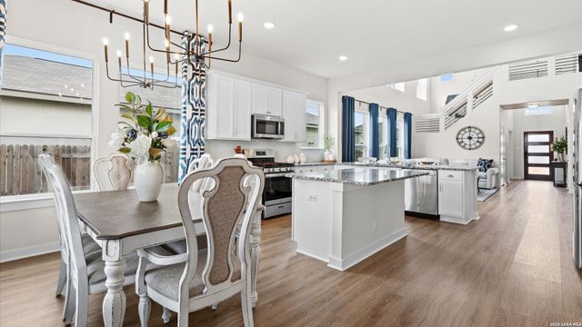 1935 Esplanade, New Braunfels, TX 78130